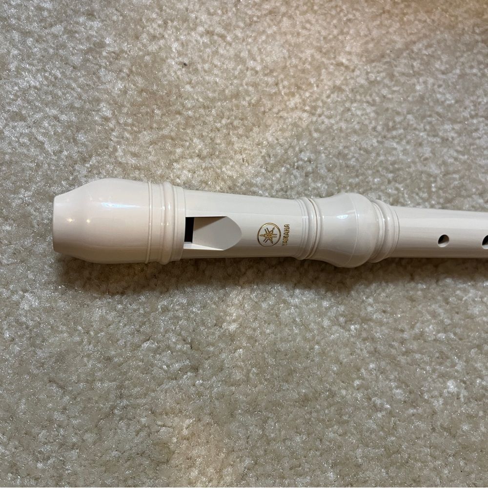 YAMAHA Recorder - Picture 4 of 8